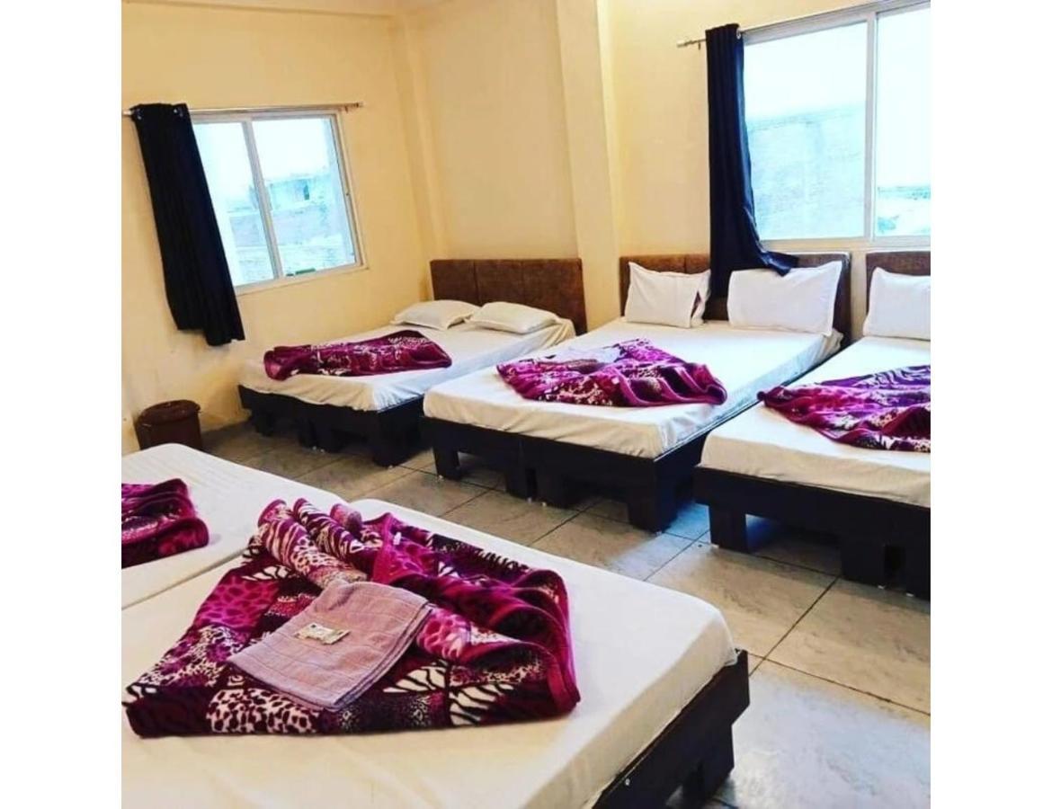 Hotel Mahakal Vishram, اوجاين المظهر الخارجي الصورة