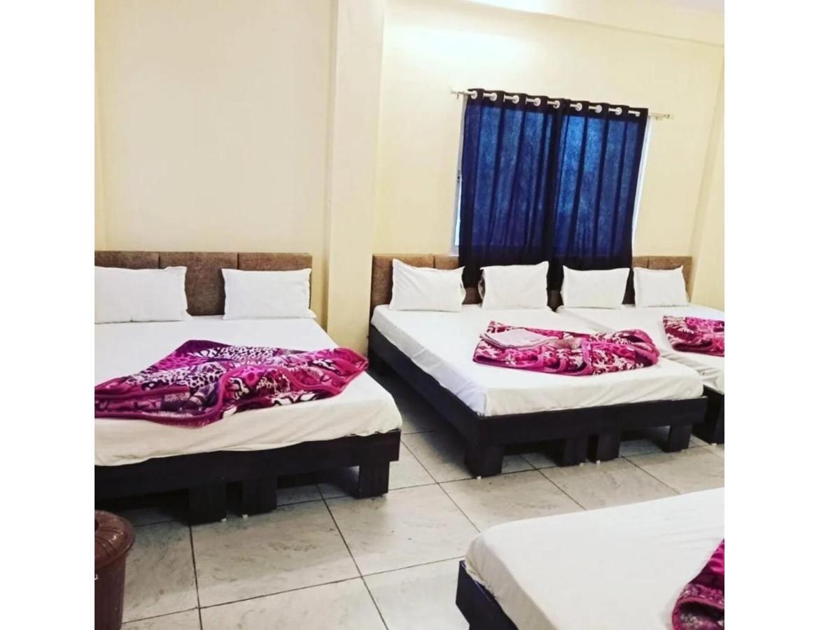 Hotel Mahakal Vishram, اوجاين المظهر الخارجي الصورة