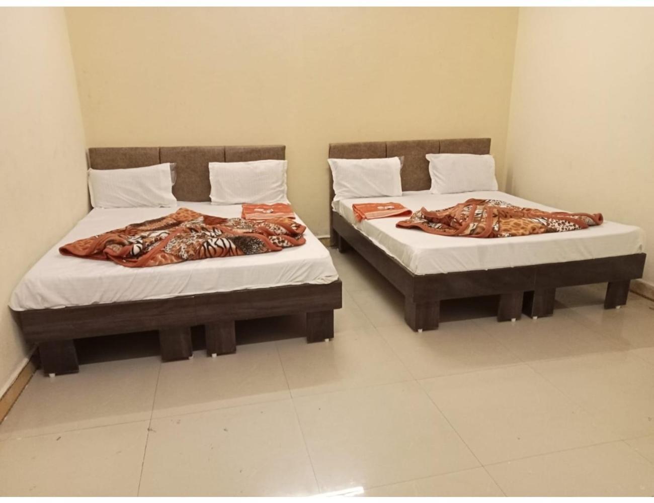 Hotel Mahakal Vishram, اوجاين المظهر الخارجي الصورة
