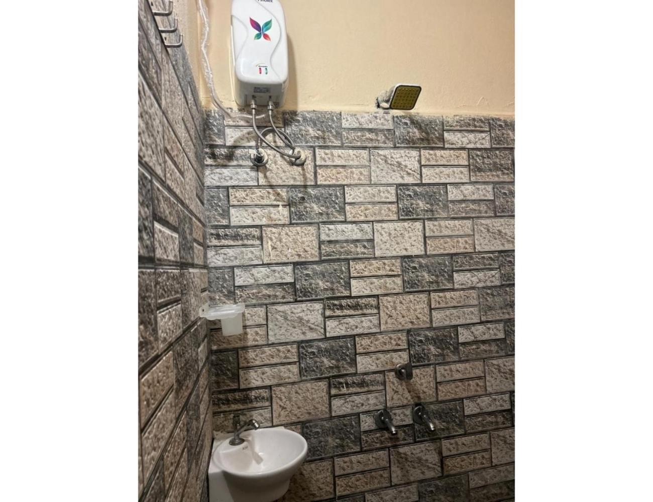 Hotel Mahakal Vishram, اوجاين المظهر الخارجي الصورة