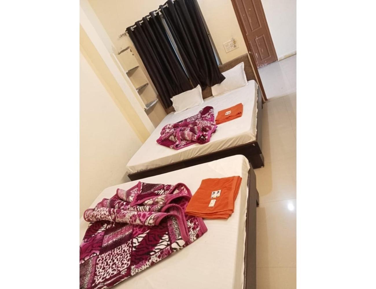 Hotel Mahakal Vishram, اوجاين المظهر الخارجي الصورة